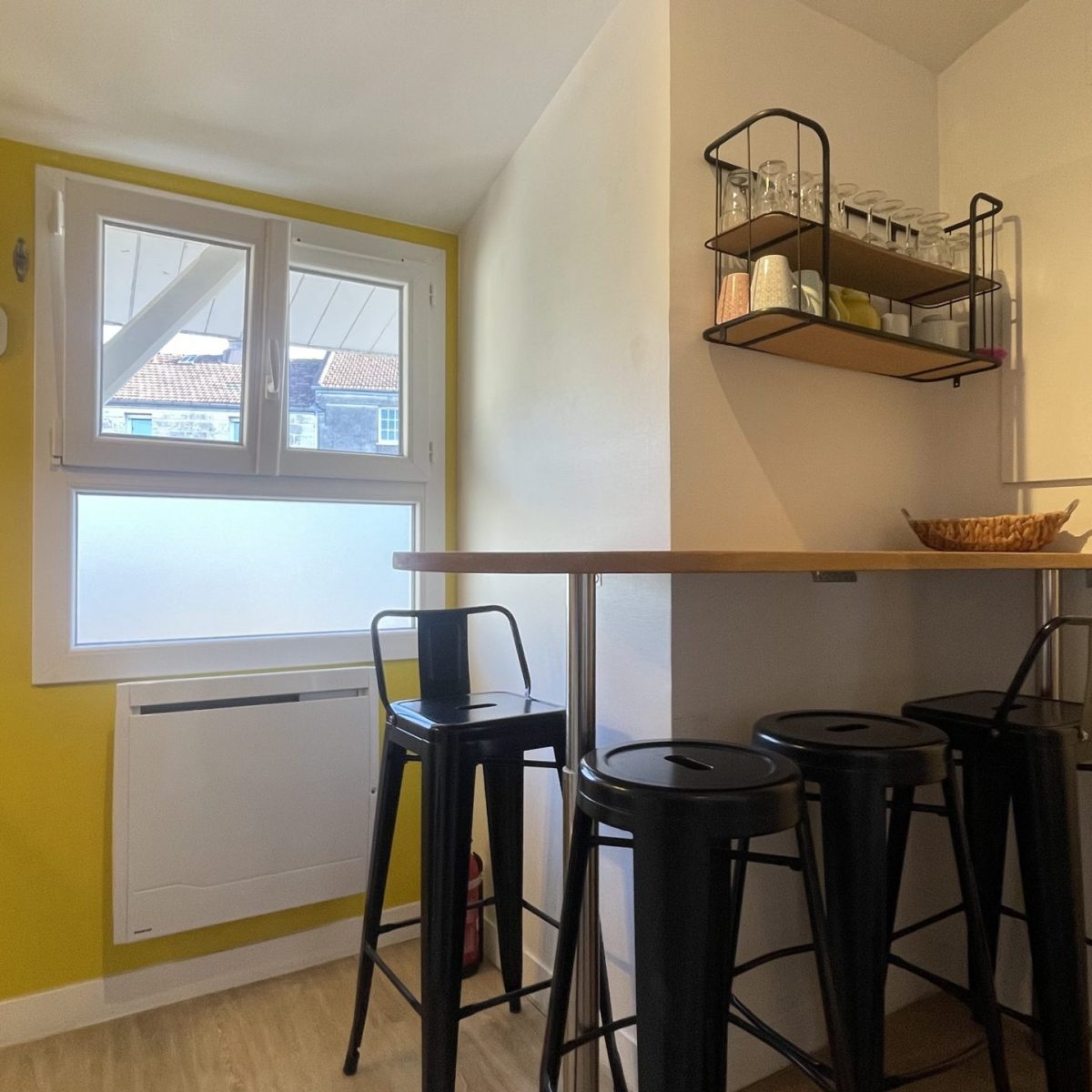 une chambre lumineuse